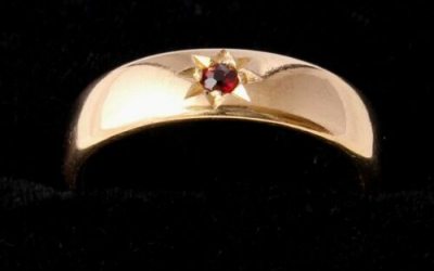 22ct Garnet Wedding Ring