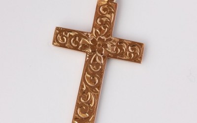 Antique 15ct Cross