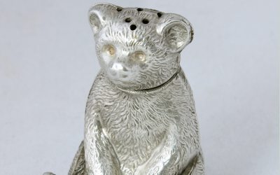 Silver Teddy Bear Pepperette