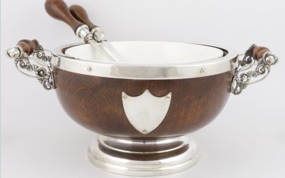 Oak Salad Bowl Servers