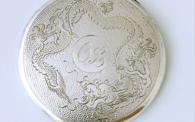 Silver Chinese Dragon Compact