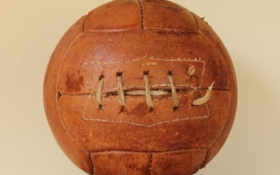 Five Lace Football